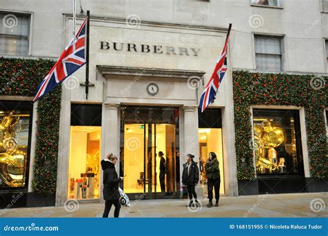 where to buy cheap burberry in london|burberry clearance store.